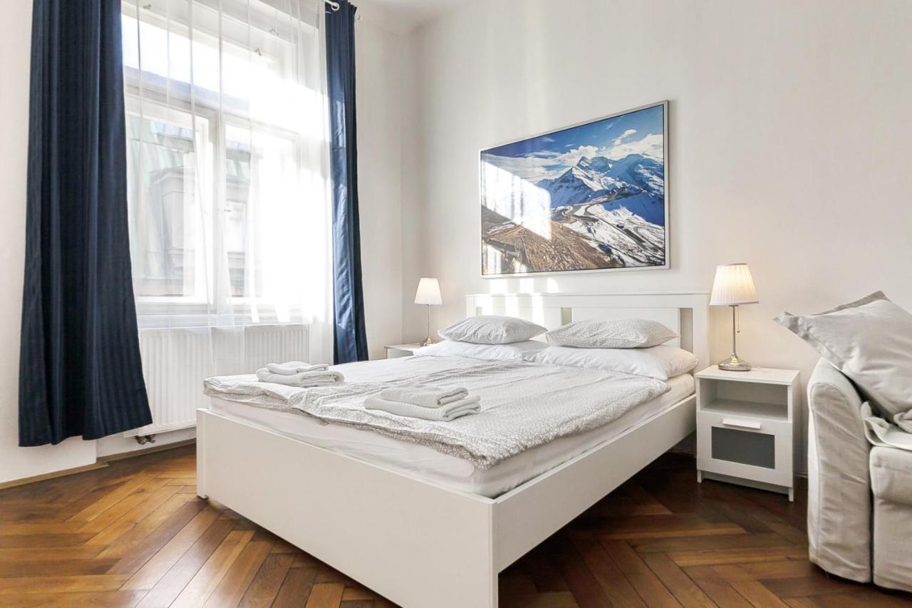 Aparthotel Wenceslas Πράγα Εξωτερικό φωτογραφία