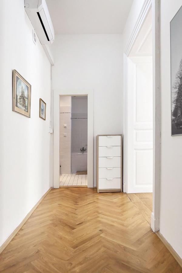 Aparthotel Wenceslas Πράγα Εξωτερικό φωτογραφία