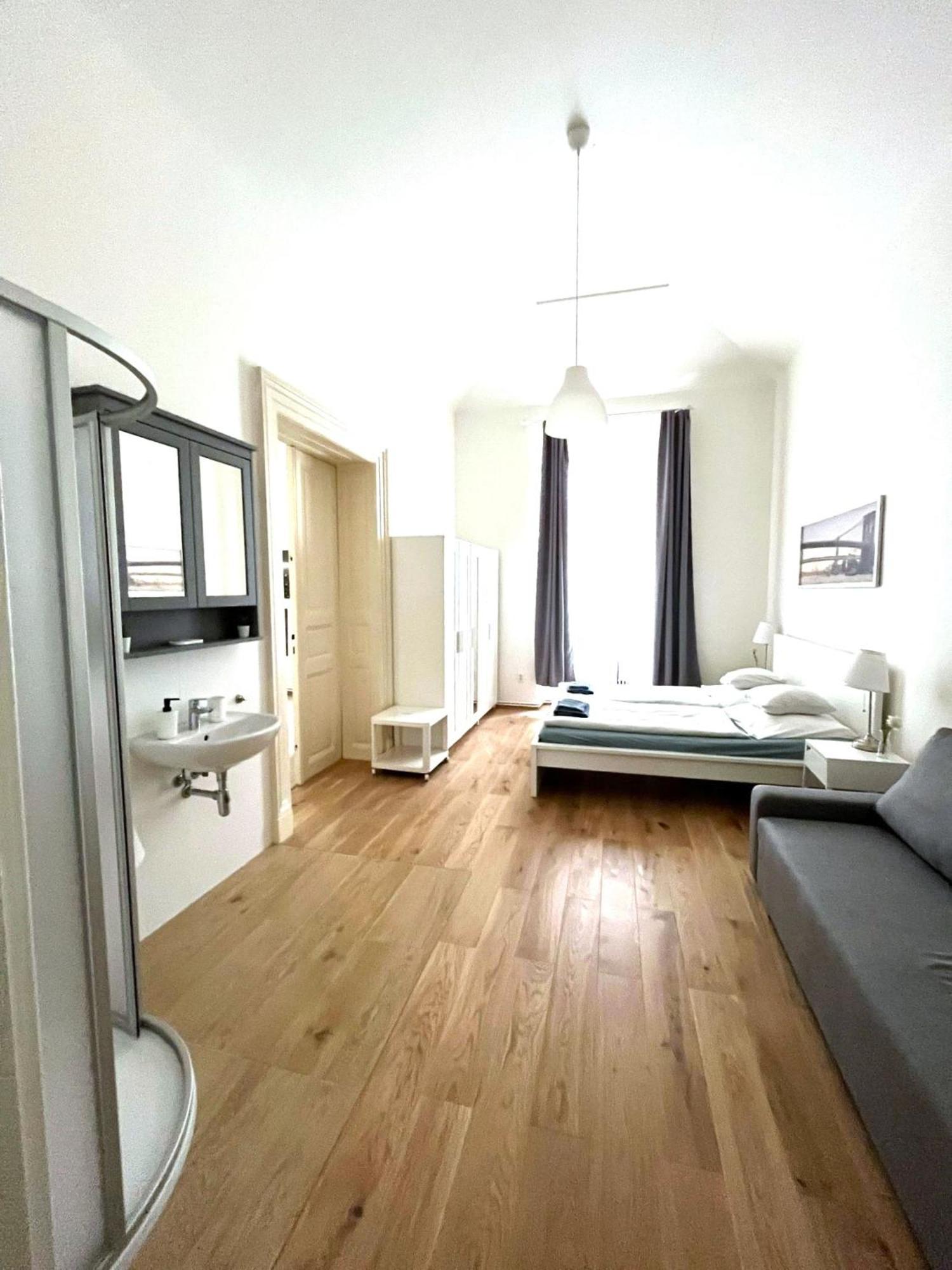 Aparthotel Wenceslas Πράγα Εξωτερικό φωτογραφία