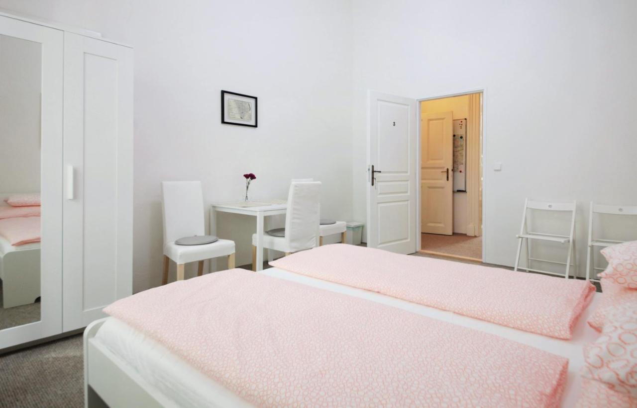 Aparthotel Wenceslas Πράγα Εξωτερικό φωτογραφία