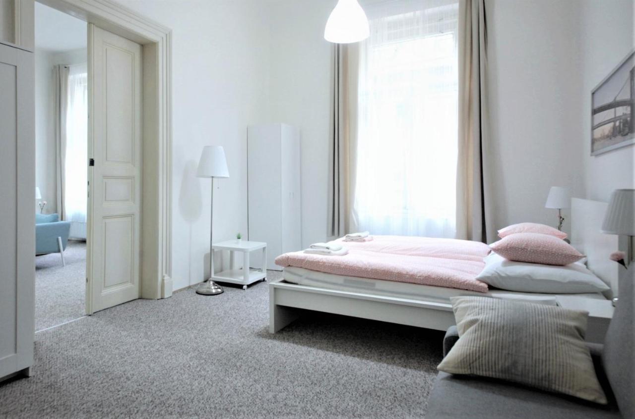 Aparthotel Wenceslas Πράγα Εξωτερικό φωτογραφία